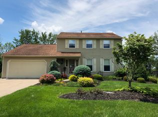 4837 Burrstone Rd, Syracuse, NY 13215