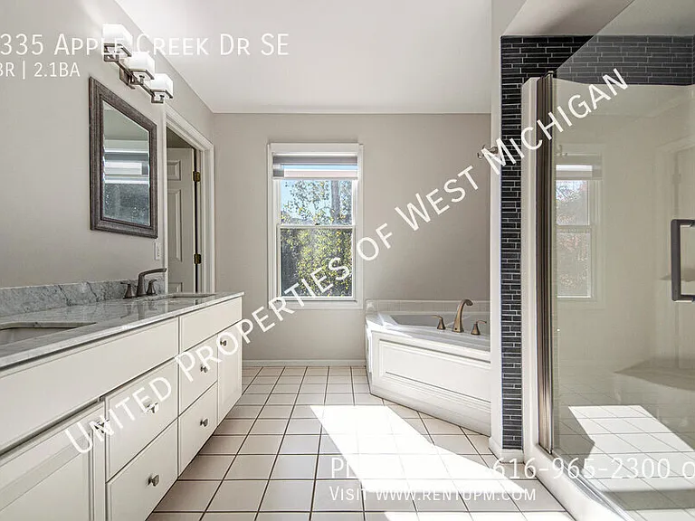 1335 Apple Creek Dr SE — Photo 12