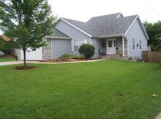 404 Hightower Ave, Nixa, MO 65714