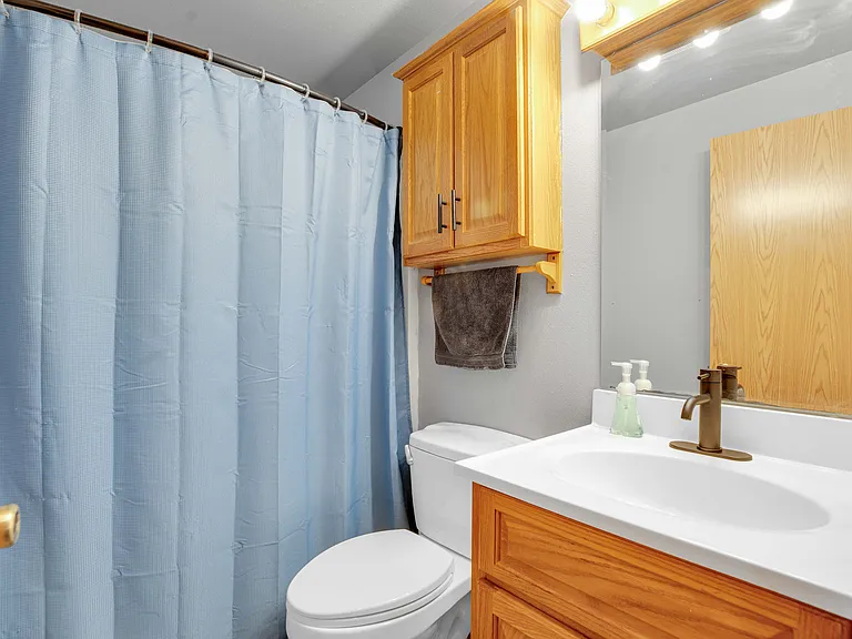 5550 SE Foxfire St — Photo 9