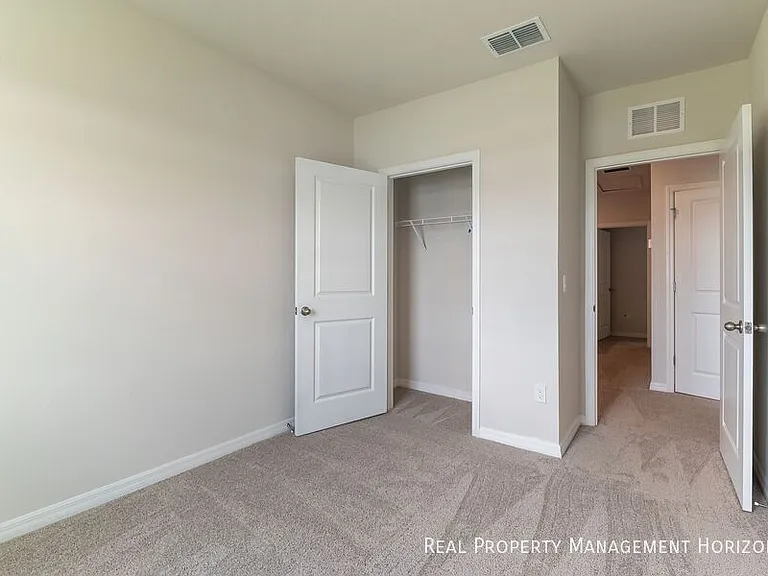 17769 Crescent Moon Loop — Photo 16