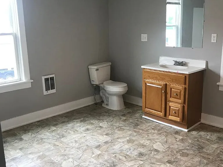 10 Valley Street — Photo 13