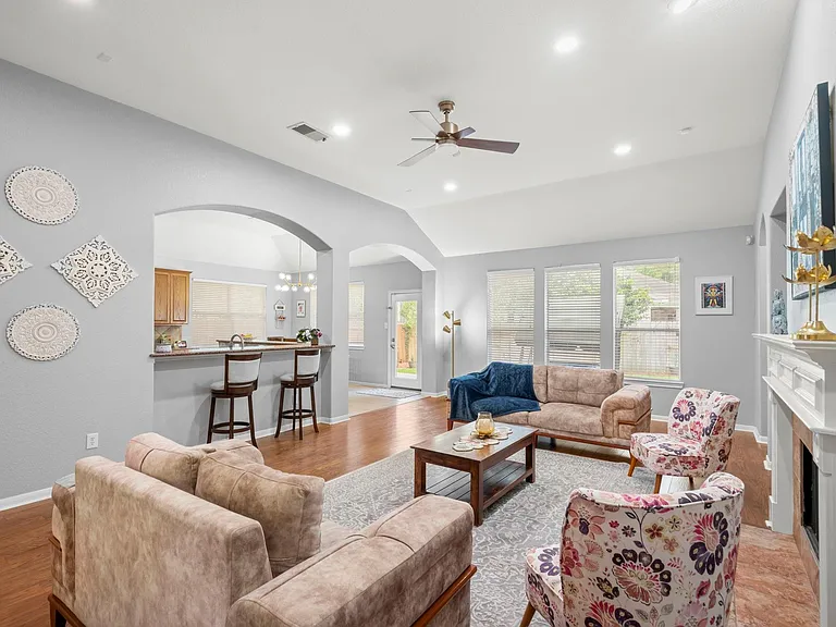 7 Caelin Ct — Photo 10