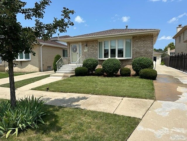 1st image of 6734 W Berenice Ave