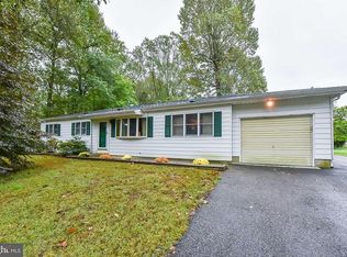 24 Elizabeth St, Elkton, MD 21921