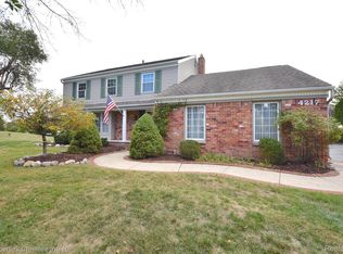 4217 Covered Bridge Rd, Bloomfield Hills, MI