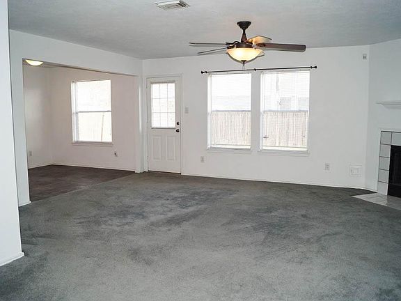 Spacious family room