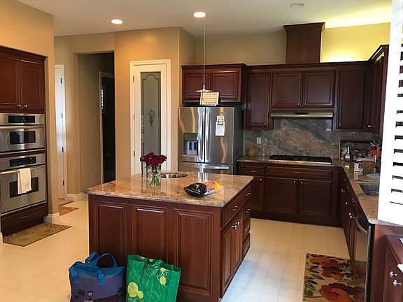 Kitchen w granite countertop