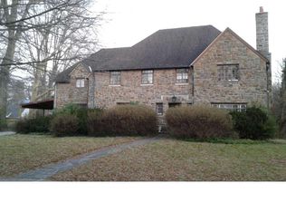 1102 Hopeton Rd, Wilmington, DE 19807