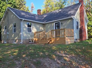 31512 County Road 352, Lawton, MI 49065