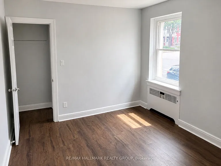 20 Charlotte St #2 — Photo 10