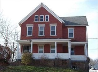 2539 Traut Ter, Dubuque, IA 52001