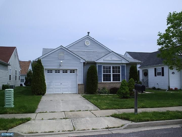 1st image of 667 Barbados Dr