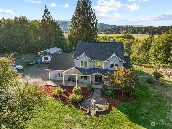 671 Rosy Drive, Castle Rock, WA 98611
