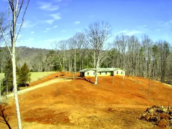 200 Winterhill Dr, Hardy, VA 24101