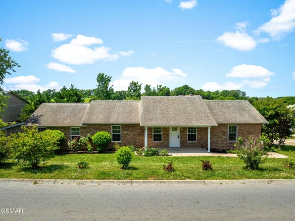 1503 Cloverdale Ct, Sevierville, TN 37862