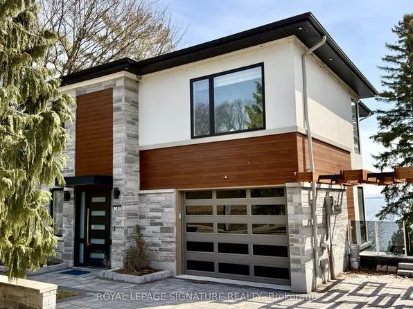 290 N Shore Blvd E, Burlington, ON L7T 1W9