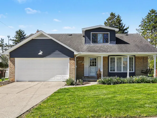 1830 Saxon St, Ann Arbor, MI 48103