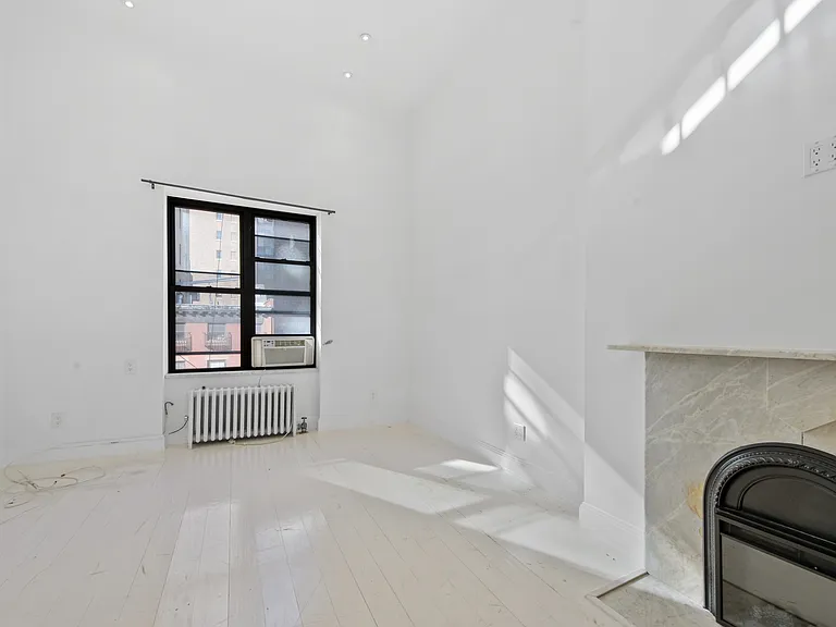 72 Irving Pl #5A — Photo 2