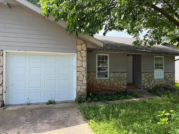 3404 W Sylvania St APT B, Springfield, MO 65807