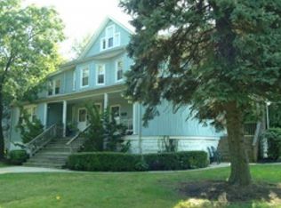 2423 Ken Oak Rd, Baltimore, MD 21209