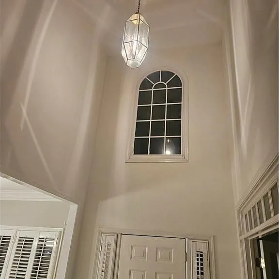 1568 Ridge Point Dr — Photo 2