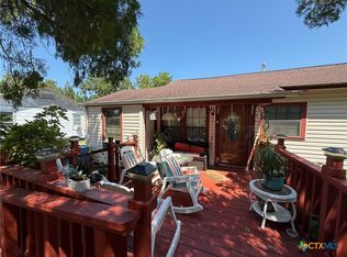 314 Charlotte Dr, Port Lavaca, TX 77979