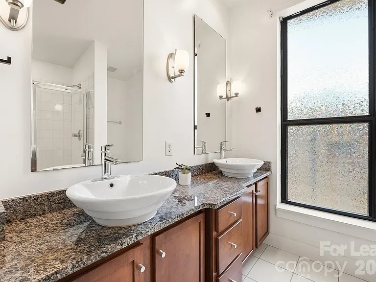 3435 Spencer St — Photo 19