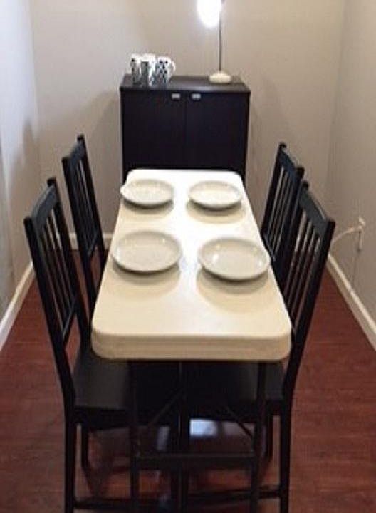 dining room area 