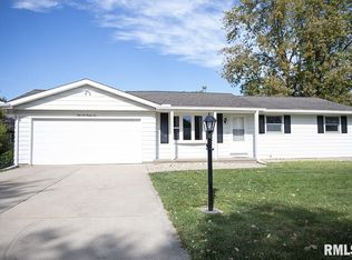 5221 W Airways Rd, Peoria, IL 61607