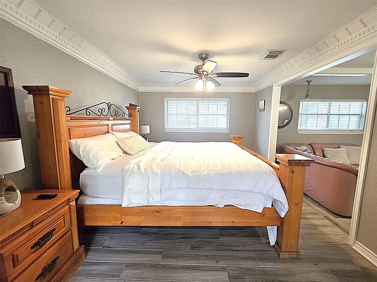 560 Brandon Rd — Photo 28