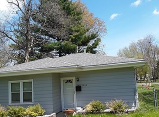2209 Emmaus Ave, Zion, IL