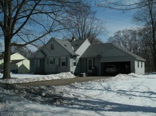 7682 Thomas Ave, Jenison, MI 49428