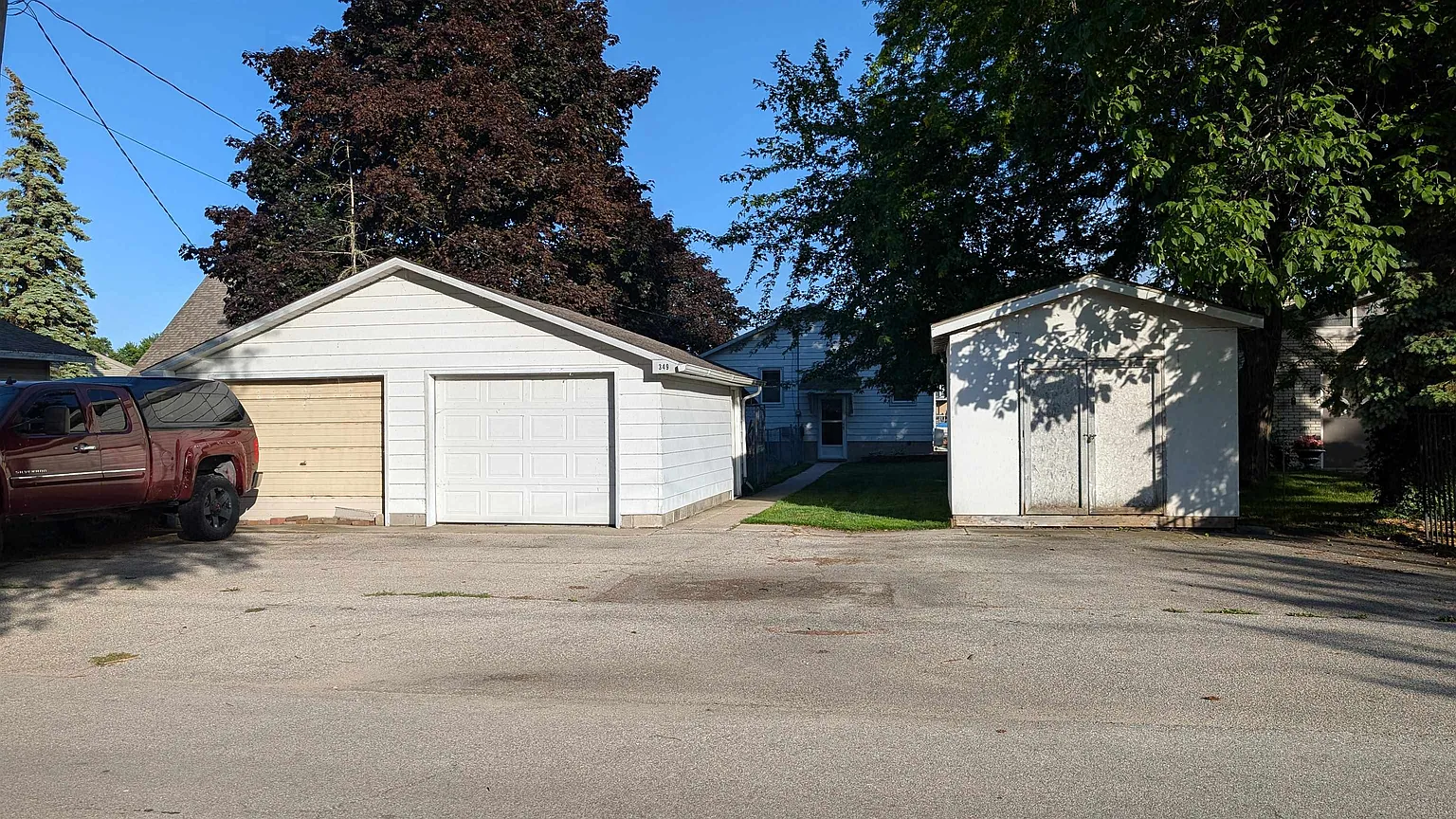349 River Rd photo 1