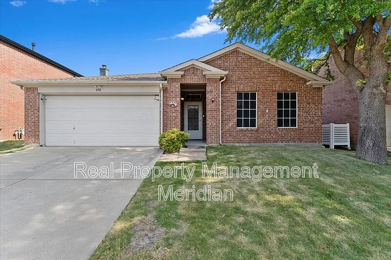 3 bed, 2.0 bath, 1751 sqft, $2,275 — Photo 1