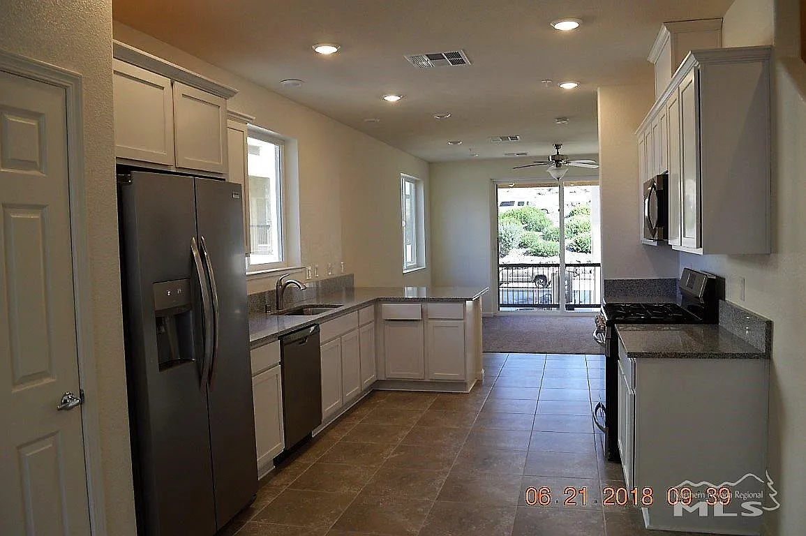 3176 Sterling Ridge Cir photo 1