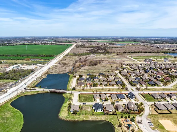 2908 Lakewood Ln, Royse City, TX 75189
