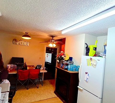 5th image of 178 S West St