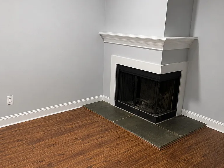 402 Danor Ct — Photo 11
