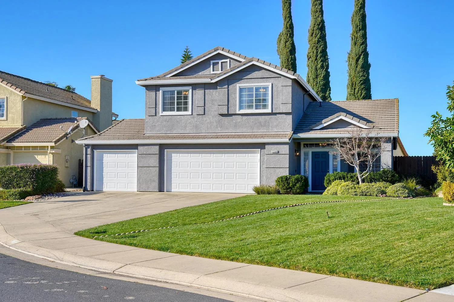 5209 Bora Ct photo 1