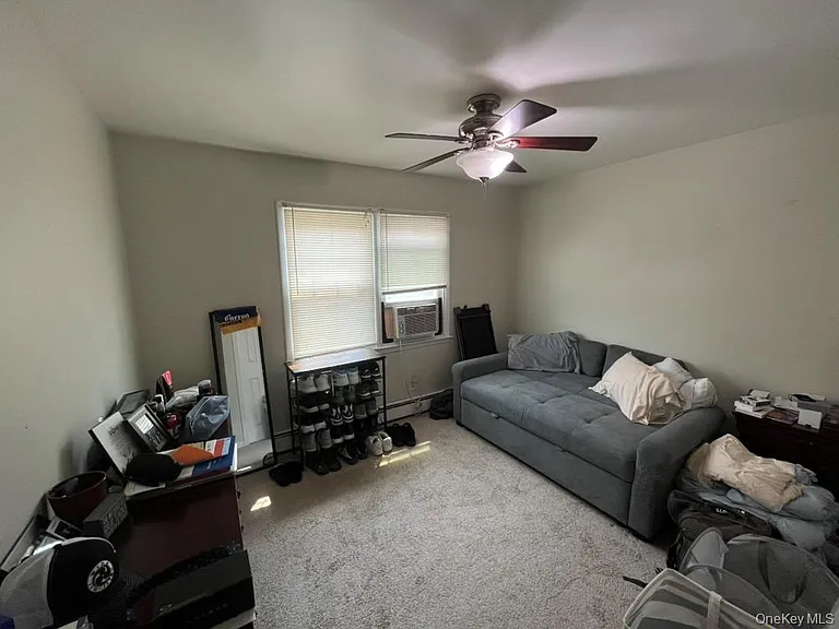 551 W Walnut St #UPPER — Photo 17