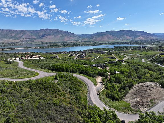 3rd image of 5977 Legacy Mountain Dr