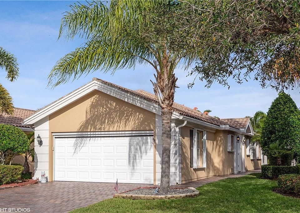 1st image of 10403 SW Stratton Dr