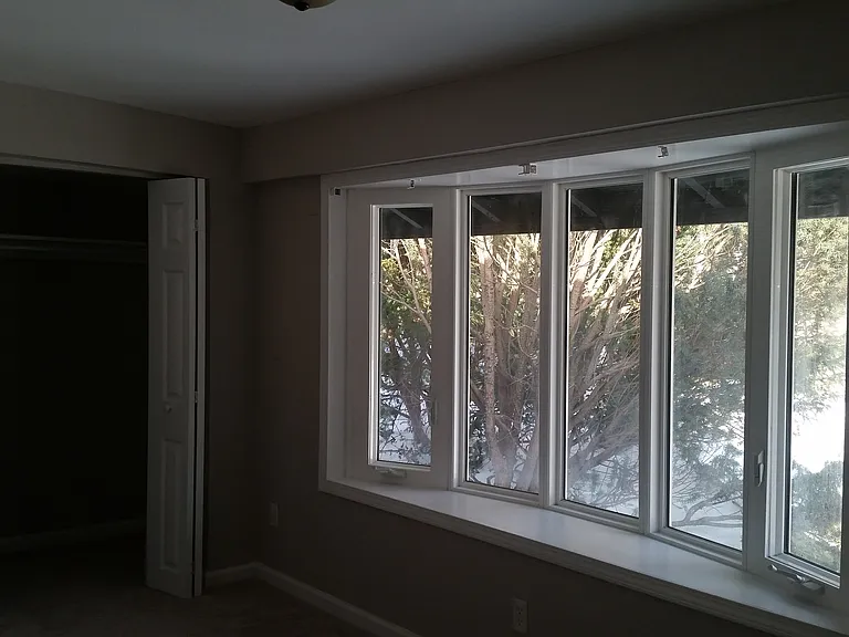 1120 Washtenaw Ave — Photo 16