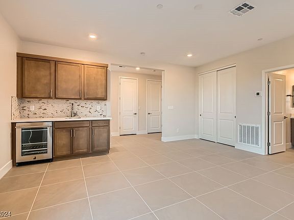 4th image of 4177 Solace St #Na