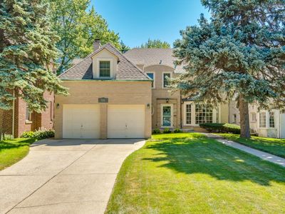 9351 S Hamilton Ave, Chicago, IL, 60643