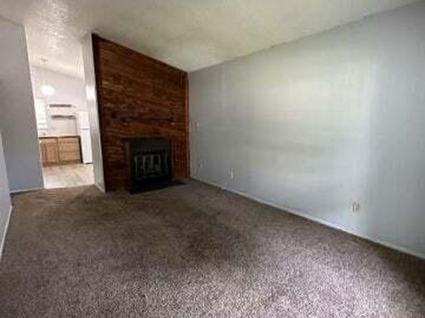 115 Village Circle, Jacksonville, NC 28546