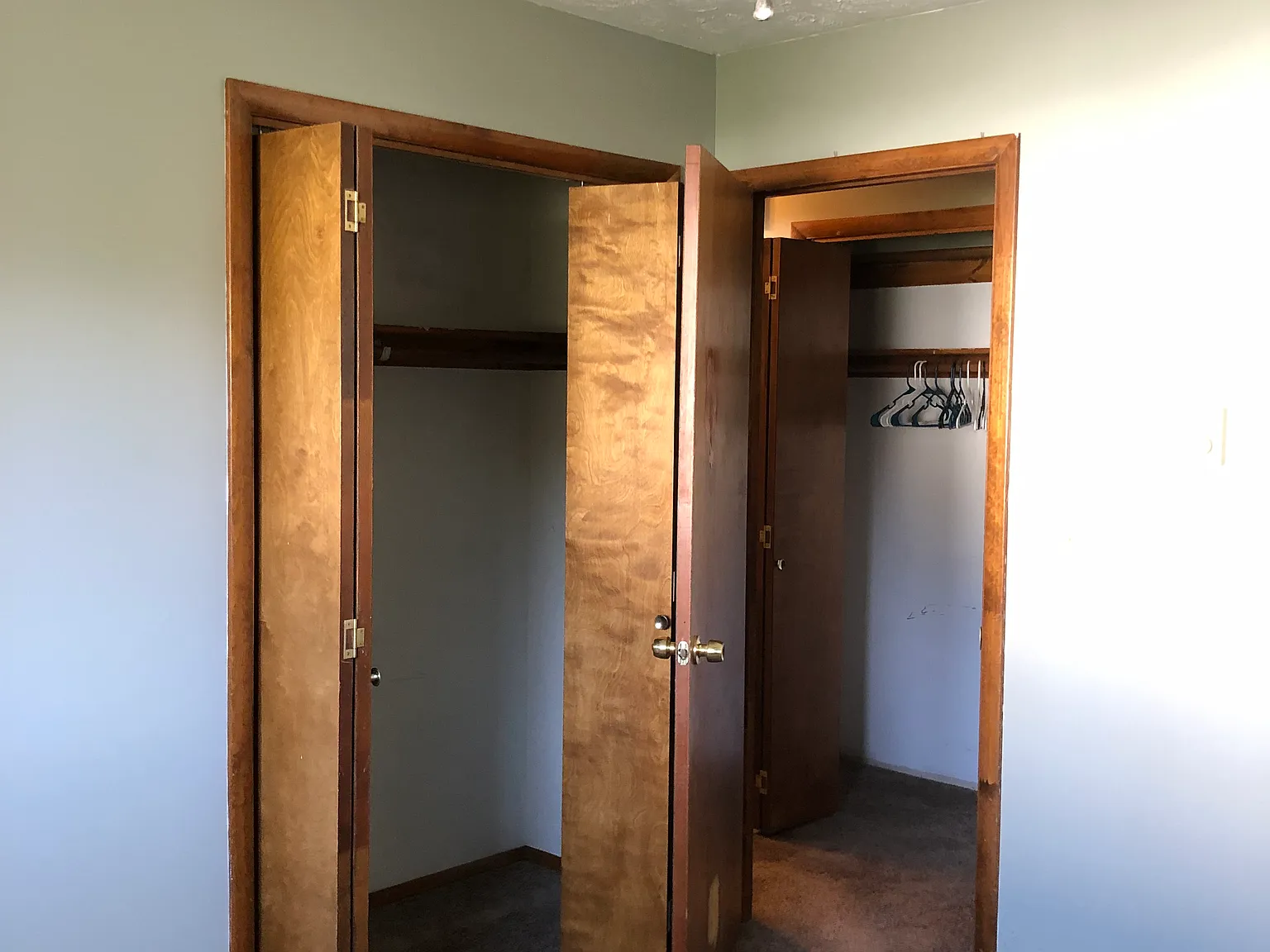 2 bed, 1000 sqft, $1,750 — Photo 3