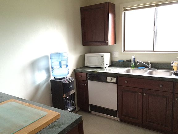 5th image of 848 E Kings Row Unit 6
