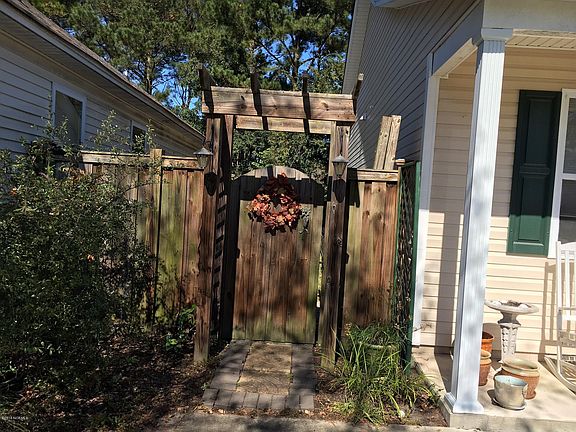 4th image of 9414 Night Harbor Drive SE
